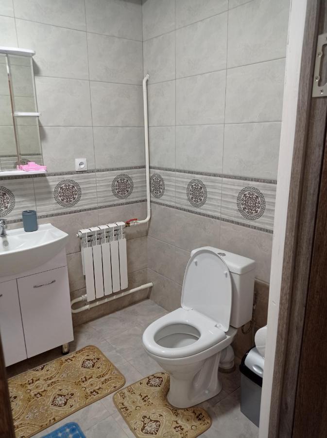 Bed and Breakfast Pamko Naryn Екстер'єр фото