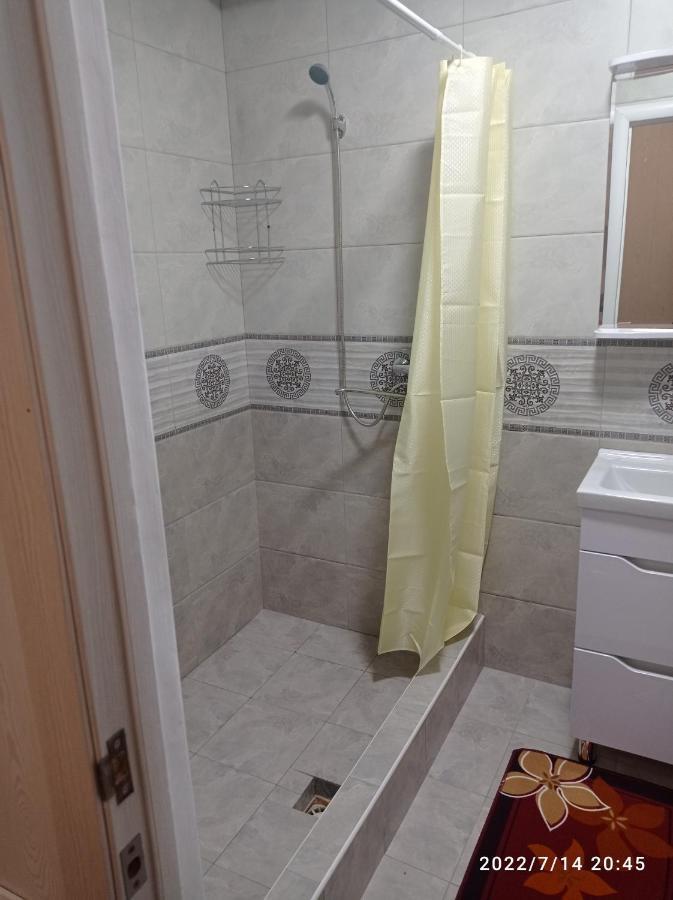 Bed and Breakfast Pamko Naryn Екстер'єр фото