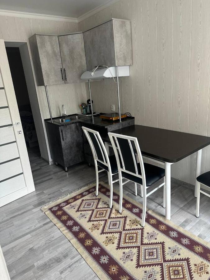 Bed and Breakfast Pamko Naryn Екстер'єр фото