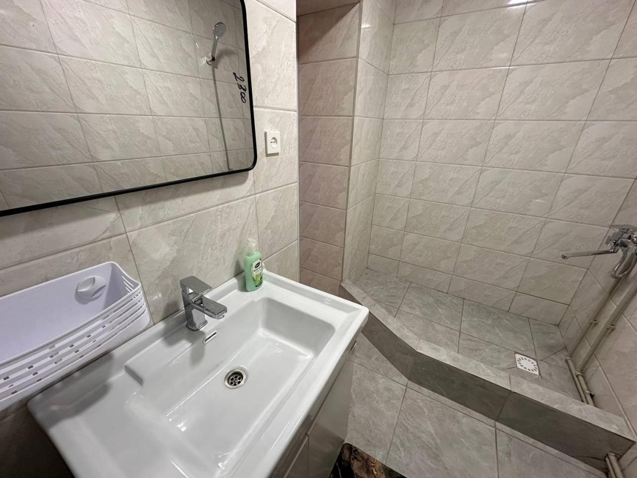 Bed and Breakfast Pamko Naryn Екстер'єр фото