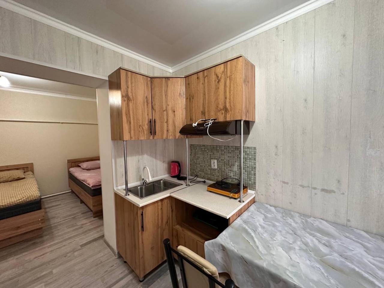 Bed and Breakfast Pamko Naryn Екстер'єр фото