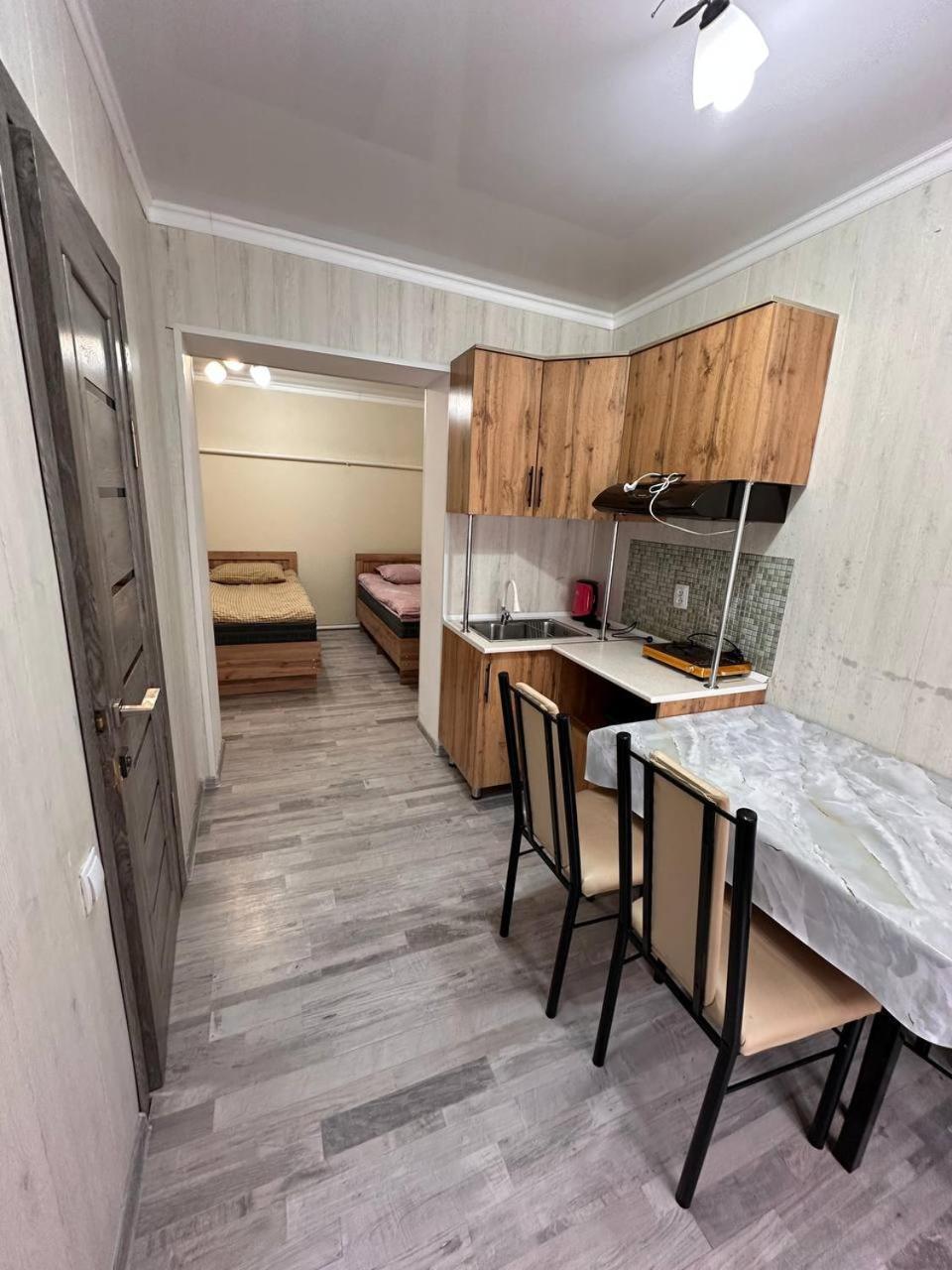 Bed and Breakfast Pamko Naryn Екстер'єр фото